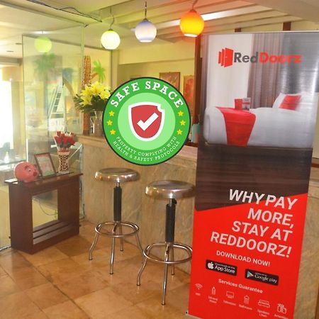 Reddoorz Near Sm Puerto Princesa Buitenkant foto